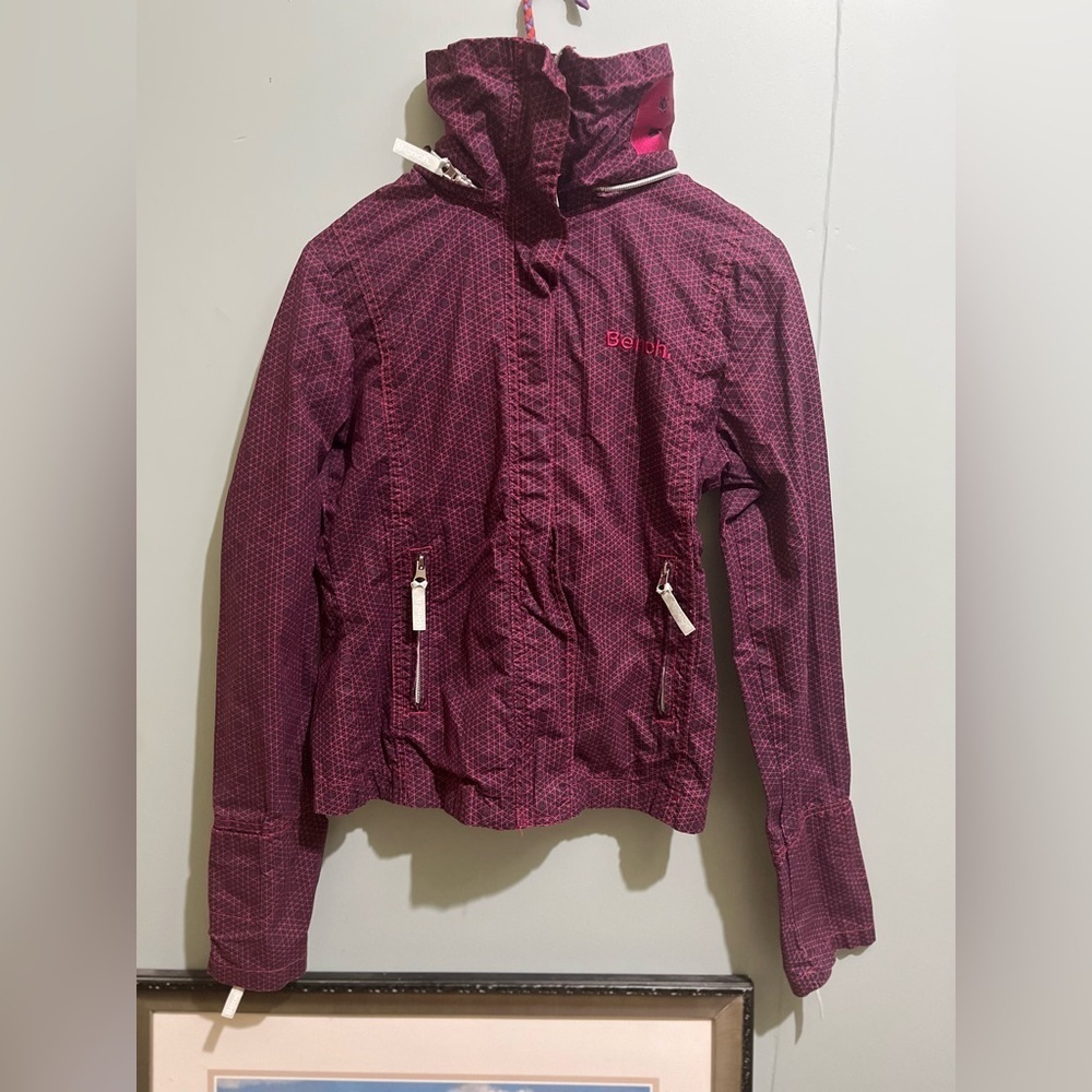 Bench Purple Geometric Women’s Jacket- Perfect Style & Function! Size Small